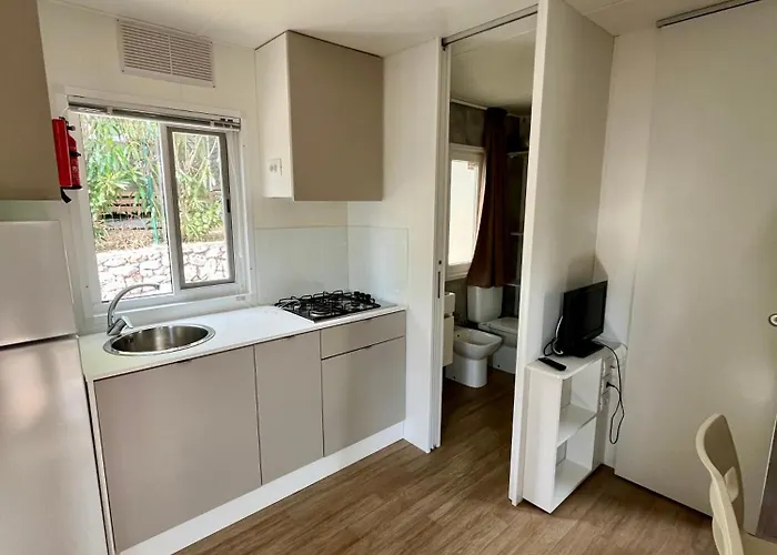 Glampchalet 5 Persone Pool&parking-pietra Ligure Camping *