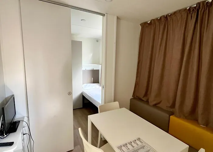 Glampchalet 5 Persone Pool&parking-pietra Ligure Camping Pietra Ligure