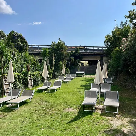 Campingplatz Glampchalet 5 Persone Pool&parking-pietra Ligure Pietra Ligure