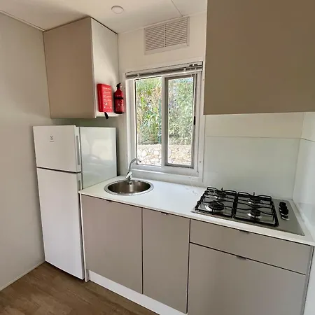 Campingplatz Glampchalet 5 Persone Pool&parking-pietra Ligure