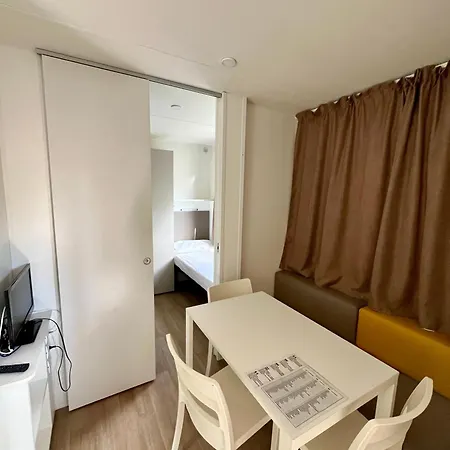 Glampchalet 5 Persone Pool&parking-pietra Ligure 营地 皮特拉利古