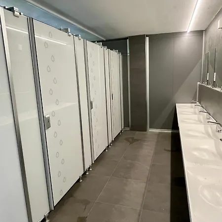 Glampchalet 5 Persone Pool&parking-pietra Ligure Campingplatz *